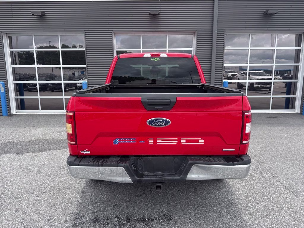 2018 Race Red Ford F-150 XLT 4X4 Truck