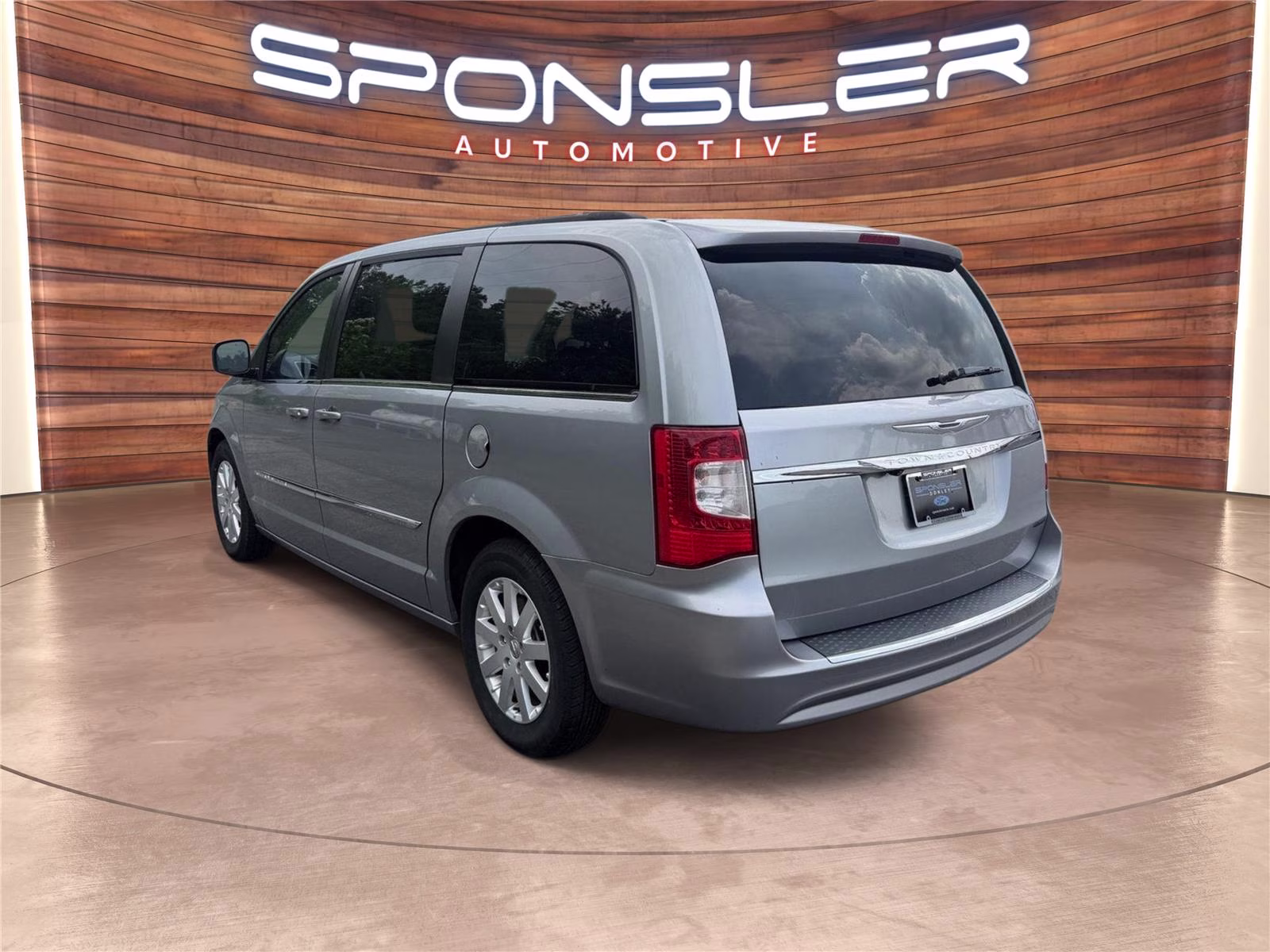 2015 Billet Silver Metallic Clearcoat Chrysler Town & Country Touring FWD Van