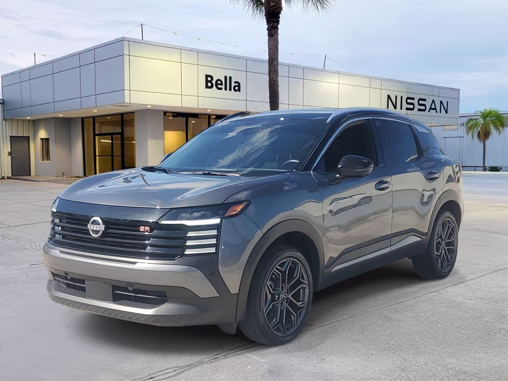 2025 Gun Metallic/Super Black Nissan Kicks SR FWD SUV