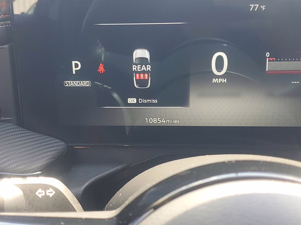 2025 Gun Metallic/Super Black Nissan Kicks SR FWD SUV