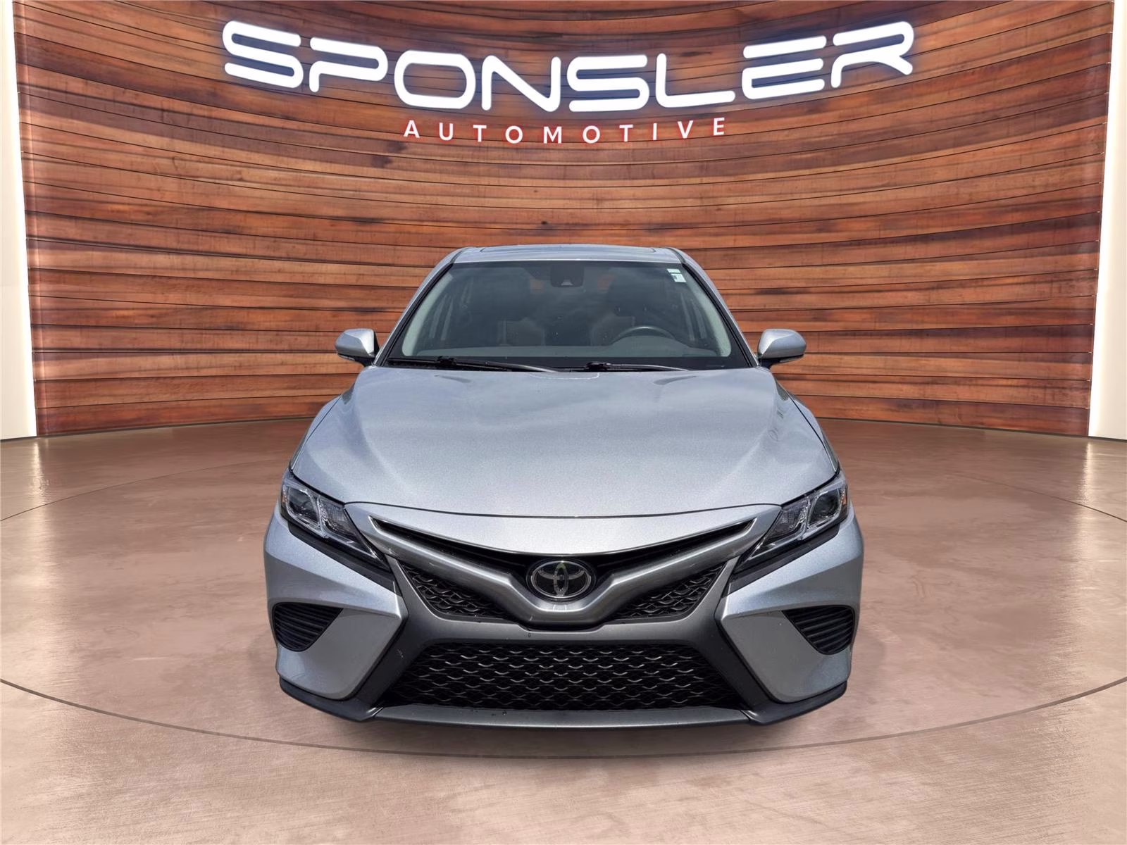 2020 Celestial Silver Metallic Toyota Camry SE FWD Sedan