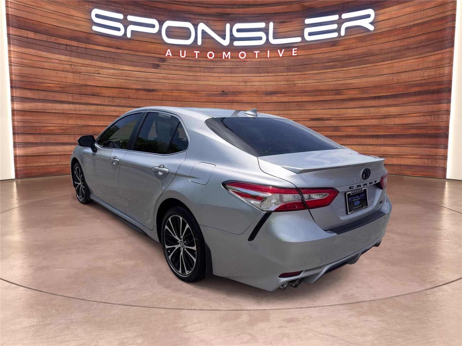 2020 Celestial Silver Metallic Toyota Camry SE FWD Sedan