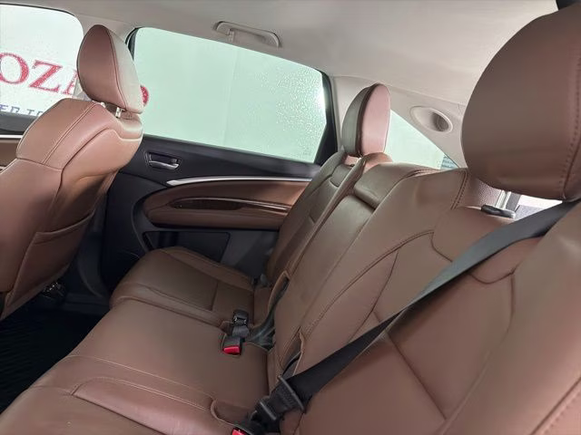 2018 White Acura MDX 3.5L w/Technology Package FWD SUV