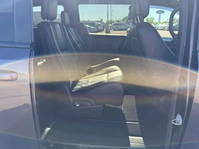 2019 Granite Pearlcoat Dodge Grand Caravan GT FWD Van