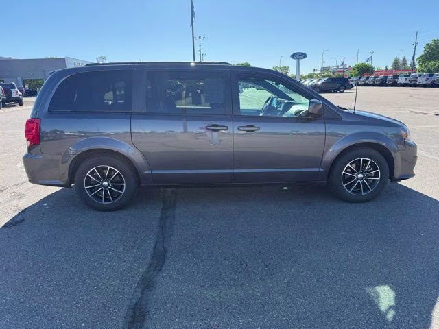 2019 Granite Pearlcoat Dodge Grand Caravan GT FWD Van