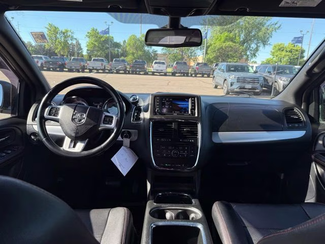 2019 Granite Pearlcoat Dodge Grand Caravan GT FWD Van