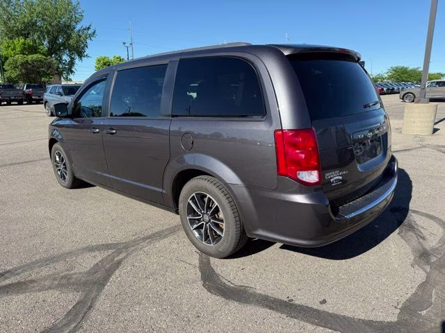 2019 Granite Pearlcoat Dodge Grand Caravan GT FWD Van