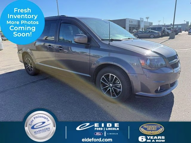 2019 Granite Pearlcoat Dodge Grand Caravan GT FWD Van