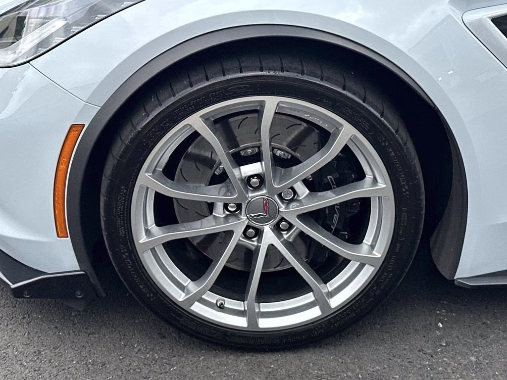 2019 Ceramic Matrix Gray Metallic Chevrolet Corvette Grand Sport RWD Convertible