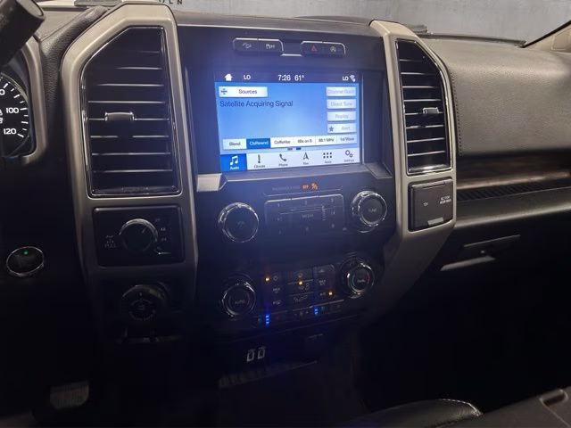 2019 Magnetic Metallic Ford F-150 Lariat 4X4 Truck