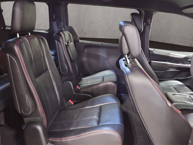 2019 Granite Pearlcoat Dodge Grand Caravan GT FWD Van