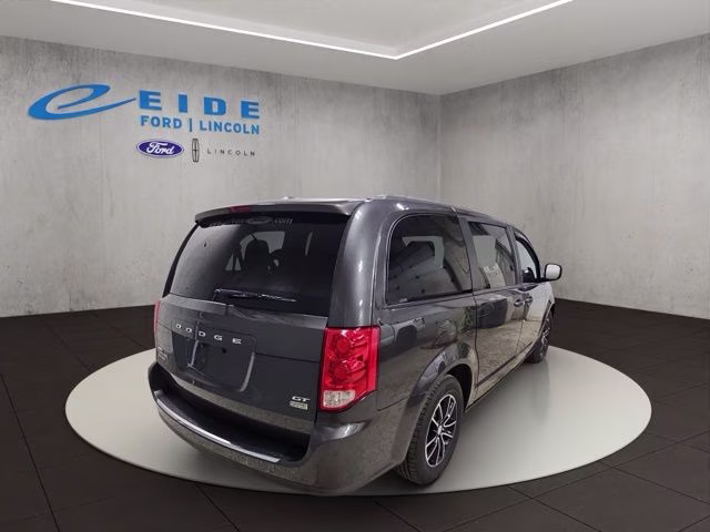 2019 Granite Pearlcoat Dodge Grand Caravan GT FWD Van