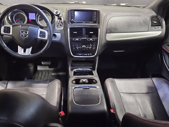 2019 Granite Pearlcoat Dodge Grand Caravan GT FWD Van