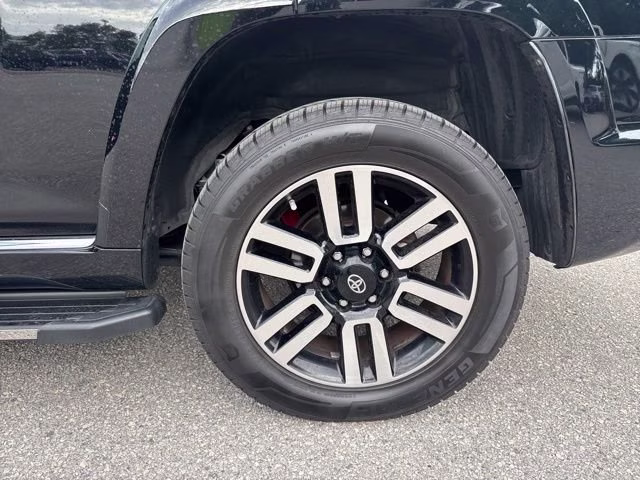 2018 Midnight Black Metallic Toyota 4Runner Limited 4X4 SUV