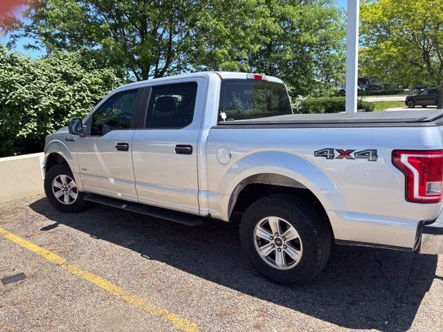 2015 Silver Ford F-150 XL 4X4 Truck