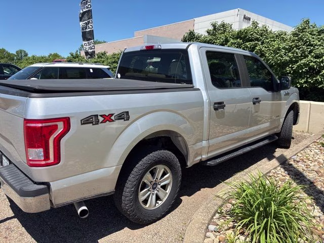 2015 Silver Ford F-150 XL 4X4 Truck