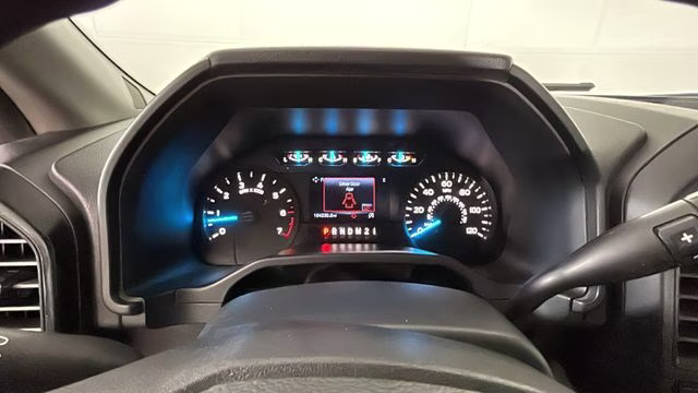 2015 Silver Ford F-150 XL 4X4 Truck