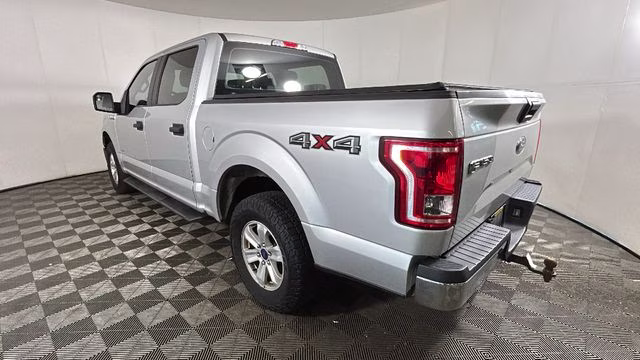 2015 Silver Ford F-150 XL 4X4 Truck