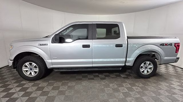 2015 Silver Ford F-150 XL 4X4 Truck