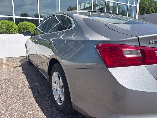 2023 Sterling Gray Metallic Chevrolet Malibu LS FWD Sedan