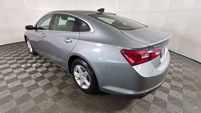2023 Sterling Gray Metallic Chevrolet Malibu LS FWD Sedan