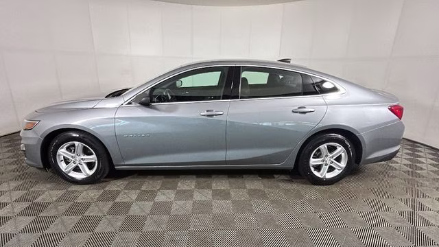 2023 Sterling Gray Metallic Chevrolet Malibu LS FWD Sedan