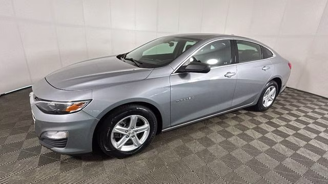 2023 Sterling Gray Metallic Chevrolet Malibu LS FWD Sedan