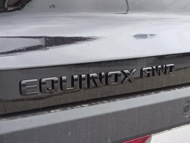 2026 Mosaic Black Metallic Chevrolet Equinox LT AWD SUV