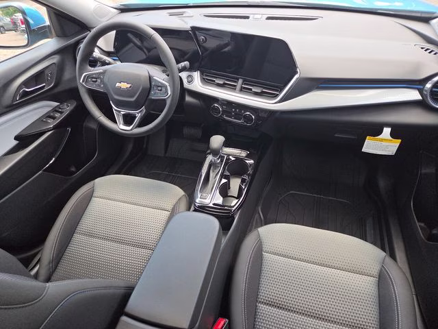 2026 Marina Blue Metallic Chevrolet Trax LT FWD SUV