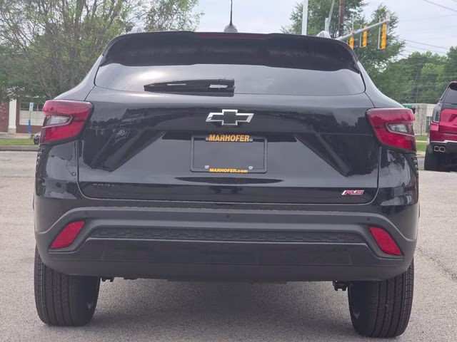 2026 Mosaic Black Metallic Chevrolet Trax 2RS FWD SUV