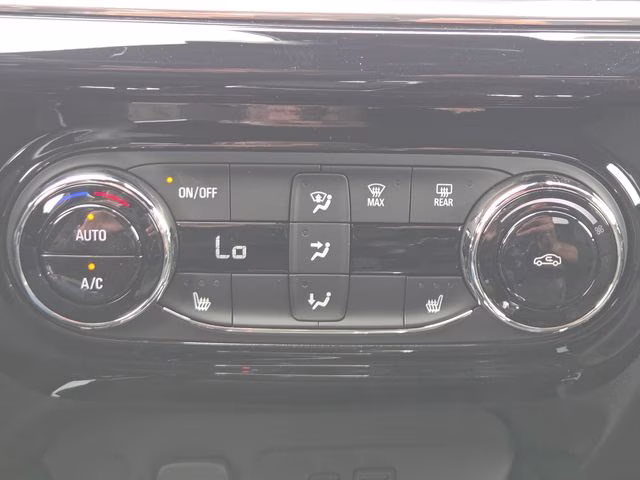 2026 Mosaic Black Metallic Chevrolet Trax 2RS FWD SUV