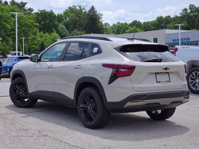 2026 White Sands Chevrolet Trax ACTIV FWD SUV