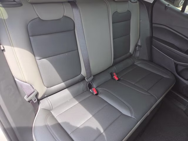 2026 White Sands Chevrolet Trax ACTIV FWD SUV