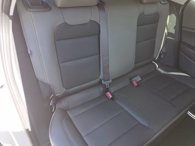 2026 White Sands Chevrolet Trax ACTIV FWD SUV