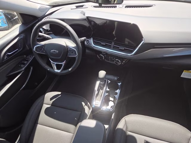 2026 White Sands Chevrolet Trax ACTIV FWD SUV