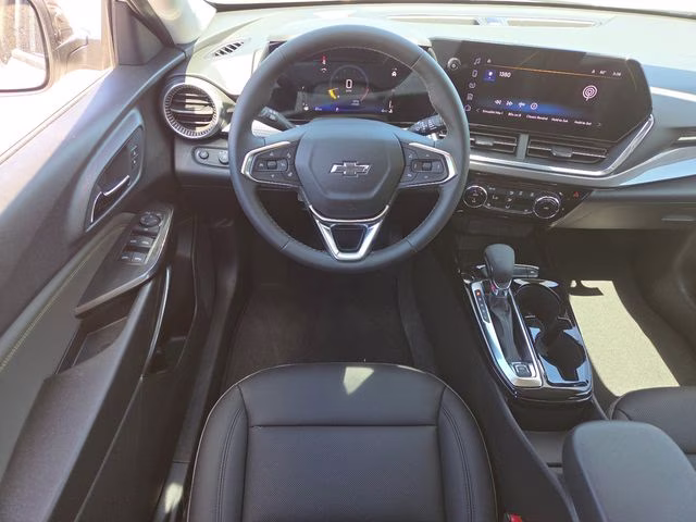 2026 White Sands Chevrolet Trax ACTIV FWD SUV