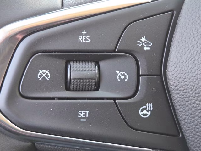 2026 White Sands Chevrolet Trax ACTIV FWD SUV