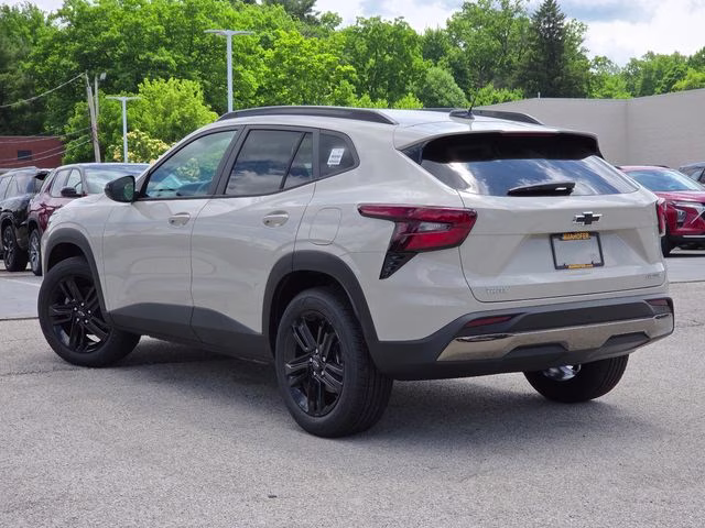 2026 White Sands Chevrolet Trax ACTIV FWD SUV