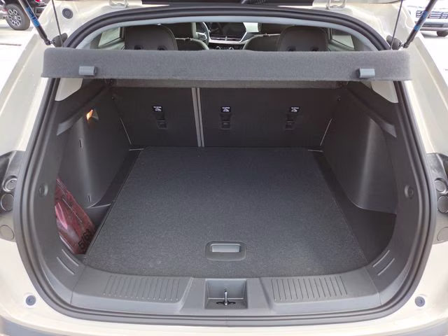 2026 White Sands Chevrolet Trax ACTIV FWD SUV