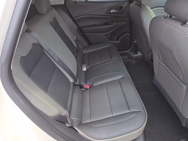 2026 White Sands Chevrolet Trax ACTIV FWD SUV