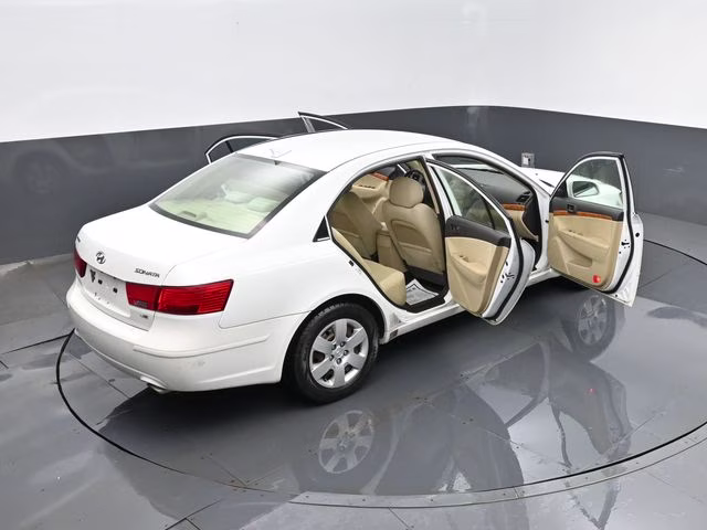2009 Powder White Pearl Hyundai Sonata GLS V6 FWD Sedan