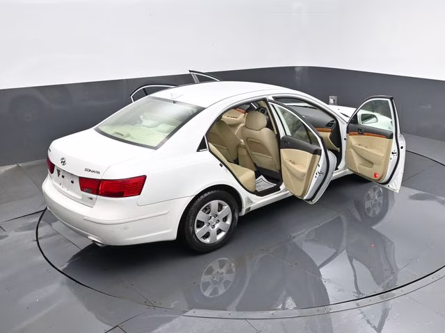 2009 Powder White Pearl Hyundai Sonata GLS V6 FWD Sedan