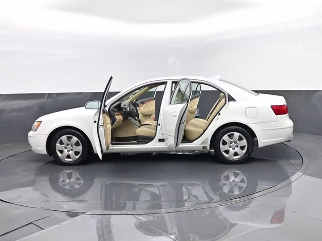 2009 Powder White Pearl Hyundai Sonata GLS V6 FWD Sedan