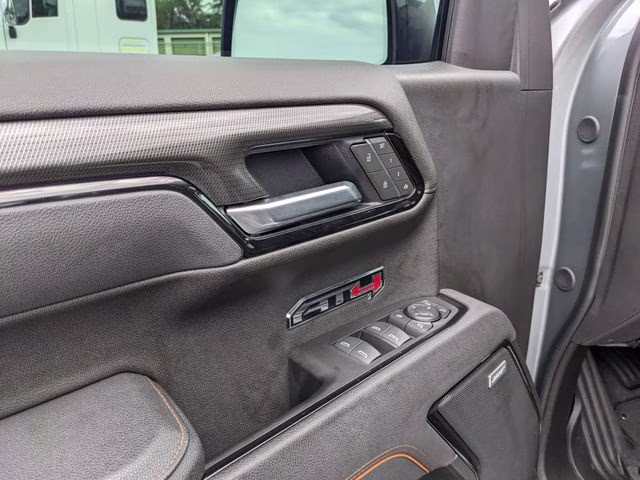 2025 Sterling Metallic GMC Sierra 1500 AT4 4X4 Truck