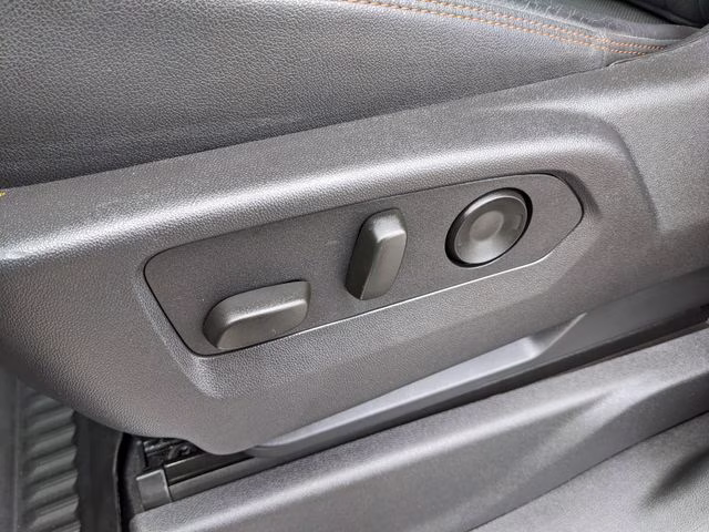 2025 Sterling Metallic GMC Sierra 1500 AT4 4X4 Truck