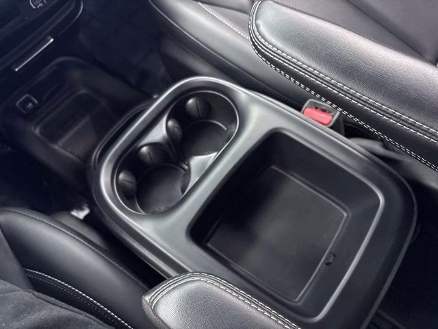 2025 Ceramic Gray Clearcoat Chrysler Pacifica Select AWD Van