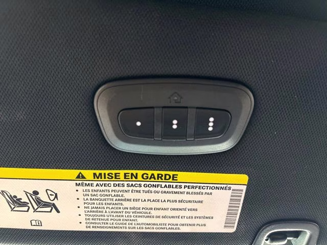 2025 Ceramic Gray Clearcoat Chrysler Pacifica Select AWD Van