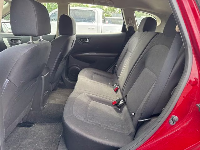 2015 Nissan Rogue Select S FWD SUV