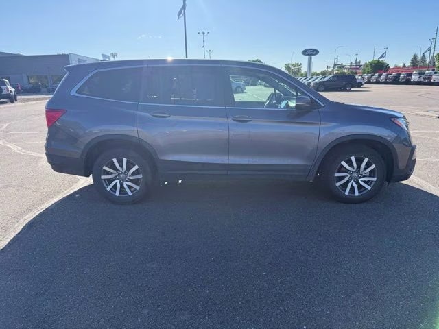 2020 Modern Steel Metallic Honda Pilot EX-L AWD SUV