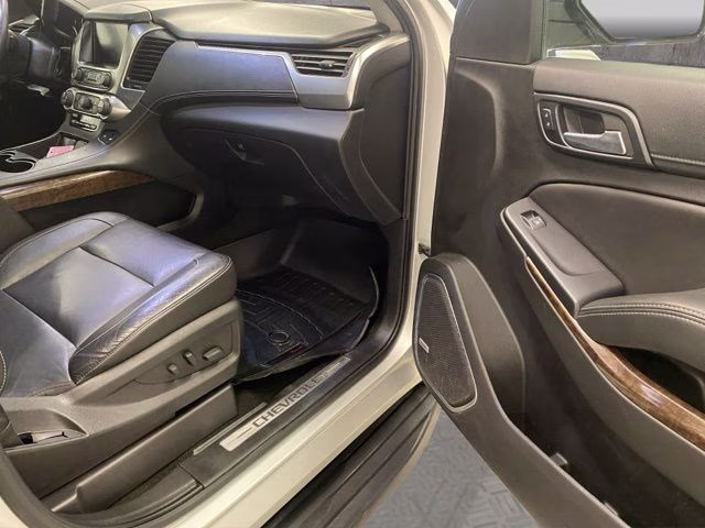 2018 Silver Ice Metallic Chevrolet Tahoe LT 4X4 SUV